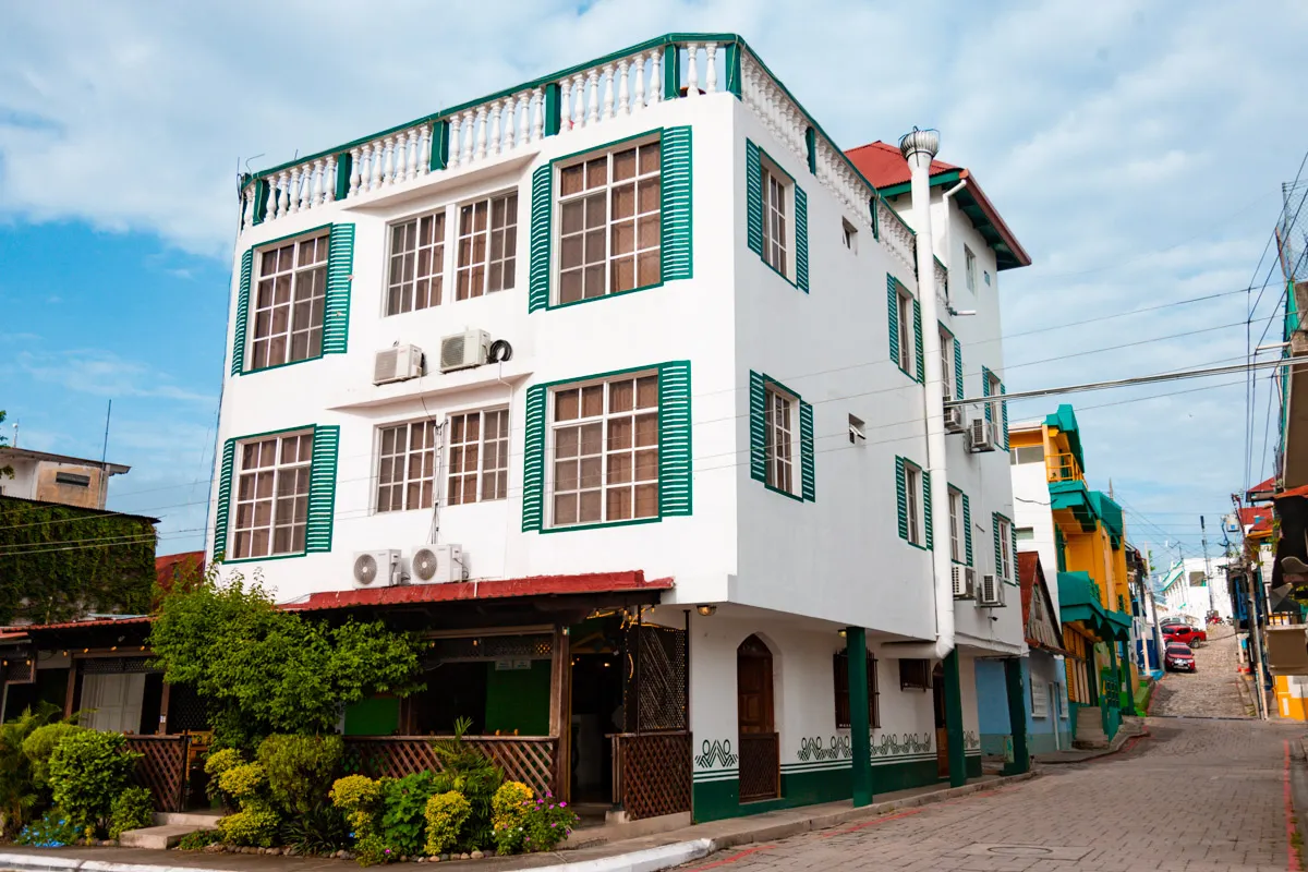 CASA AMELIA
